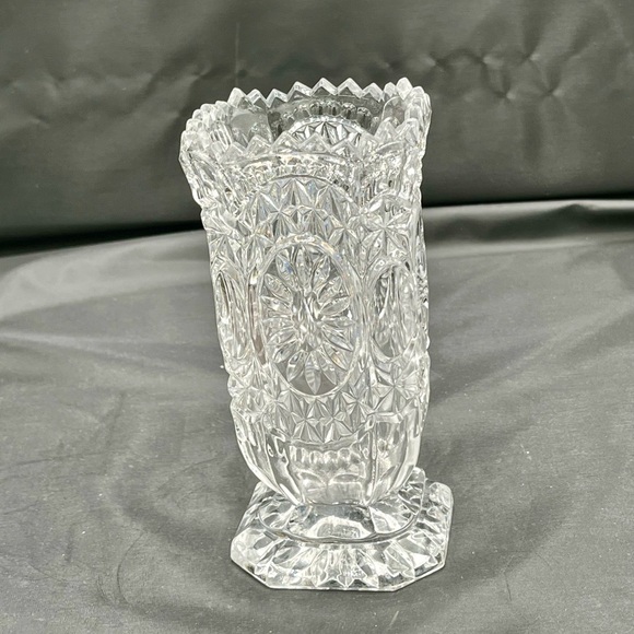 Vintage Hofbauer Byrdes Crystal Vase Bud Vase Clear Birds Over 24% Lead Crystal - Picture 1 of 10